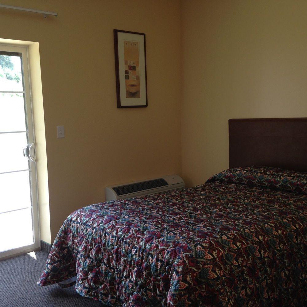 Brinton Suites Concordville エクステリア 写真