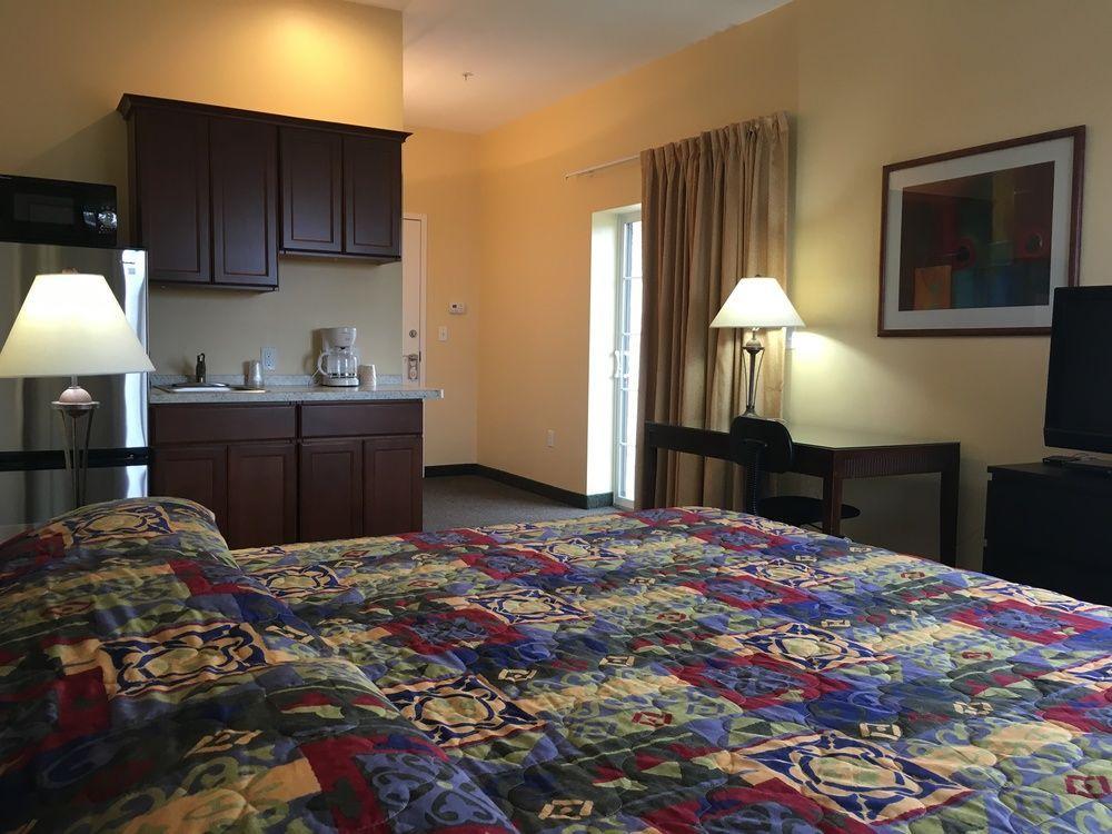 Brinton Suites Concordville エクステリア 写真